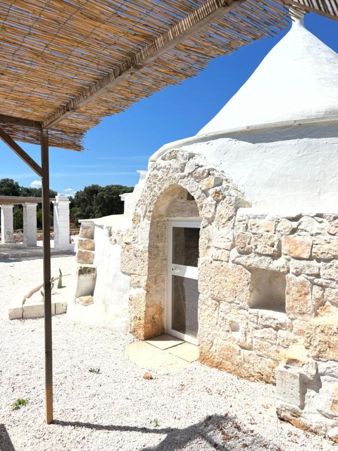 ホテル Trullo Moi オストゥーニ エクステリア 写真